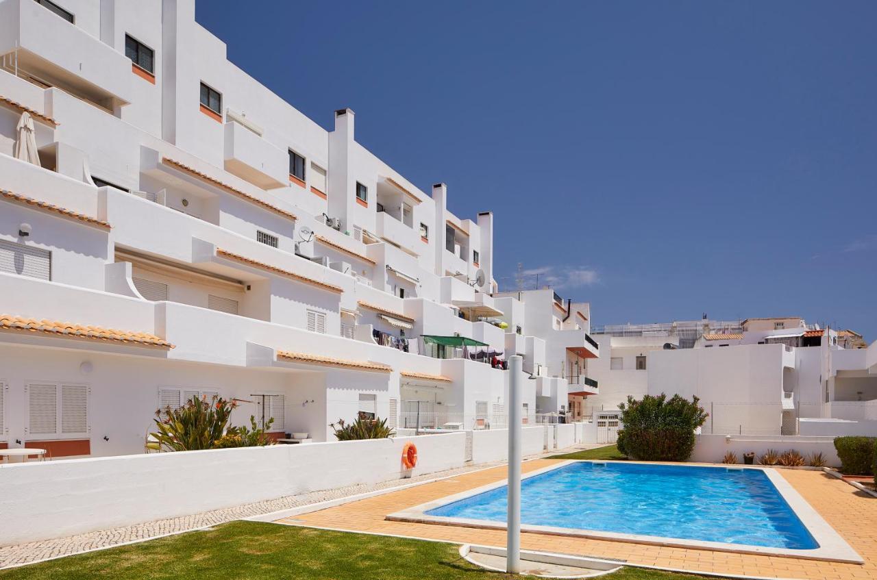 Casas Barulho Apartments Old Town อัลบูเฟรา ภายนอก รูปภาพ