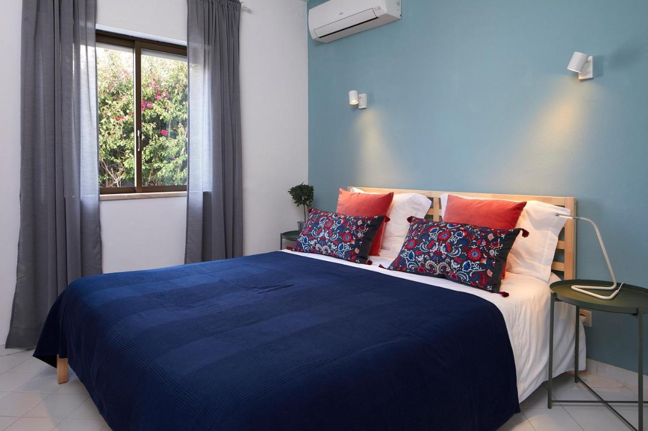 Casas Barulho Apartments Old Town อัลบูเฟรา ภายนอก รูปภาพ