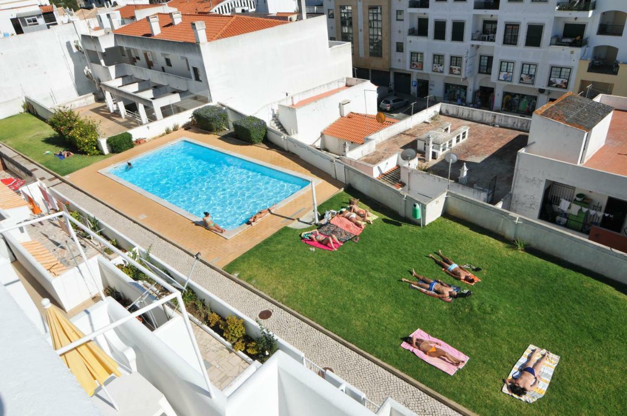 Casas Barulho Apartments Old Town อัลบูเฟรา ภายนอก รูปภาพ