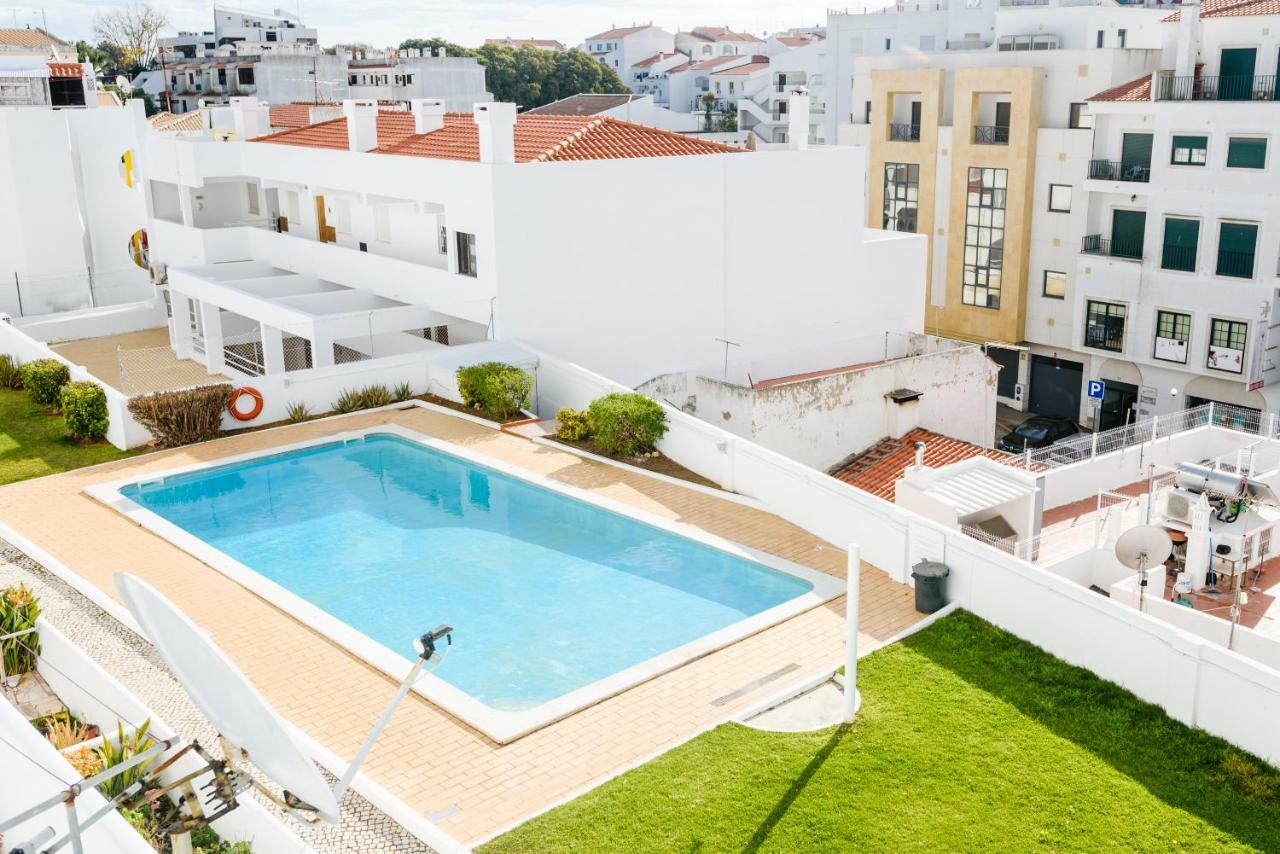 Casas Barulho Apartments Old Town อัลบูเฟรา ภายนอก รูปภาพ