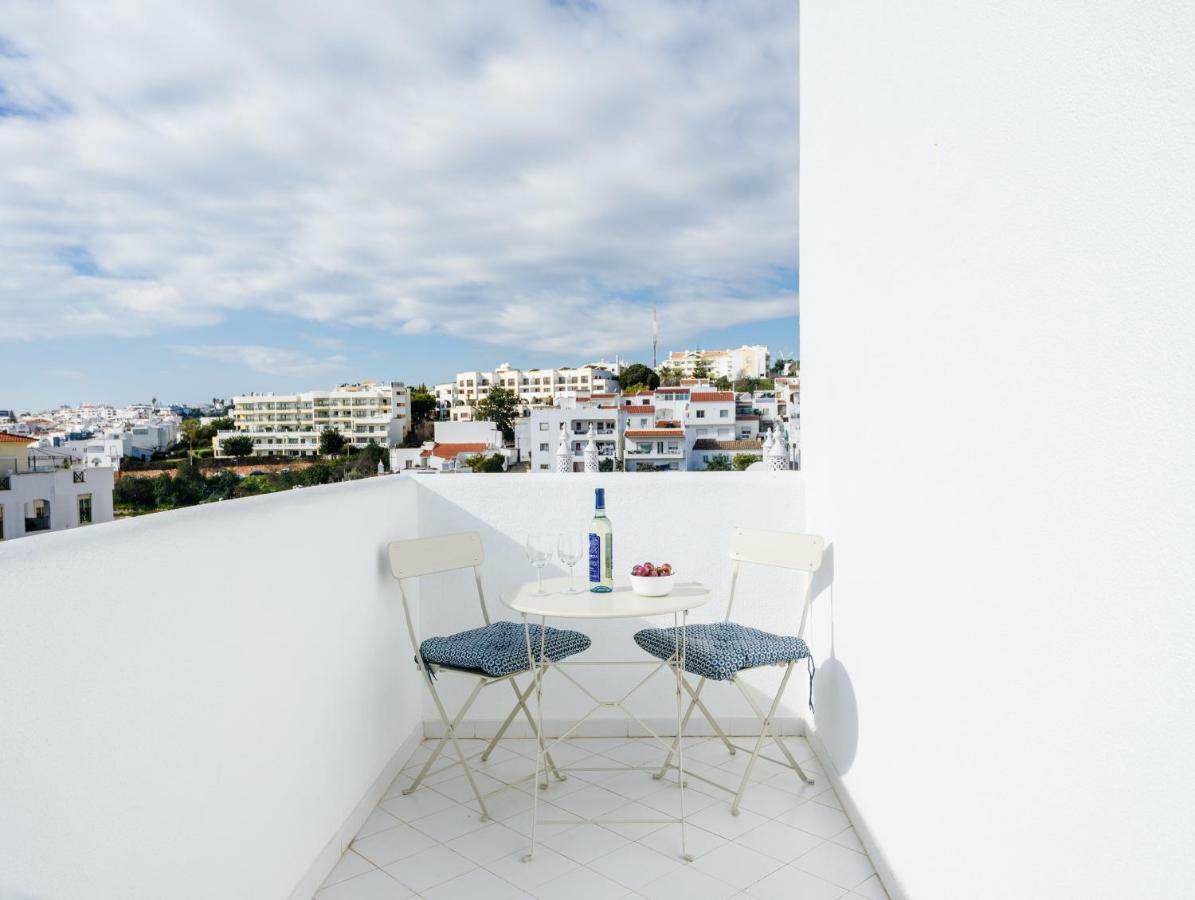 Casas Barulho Apartments Old Town อัลบูเฟรา ภายนอก รูปภาพ