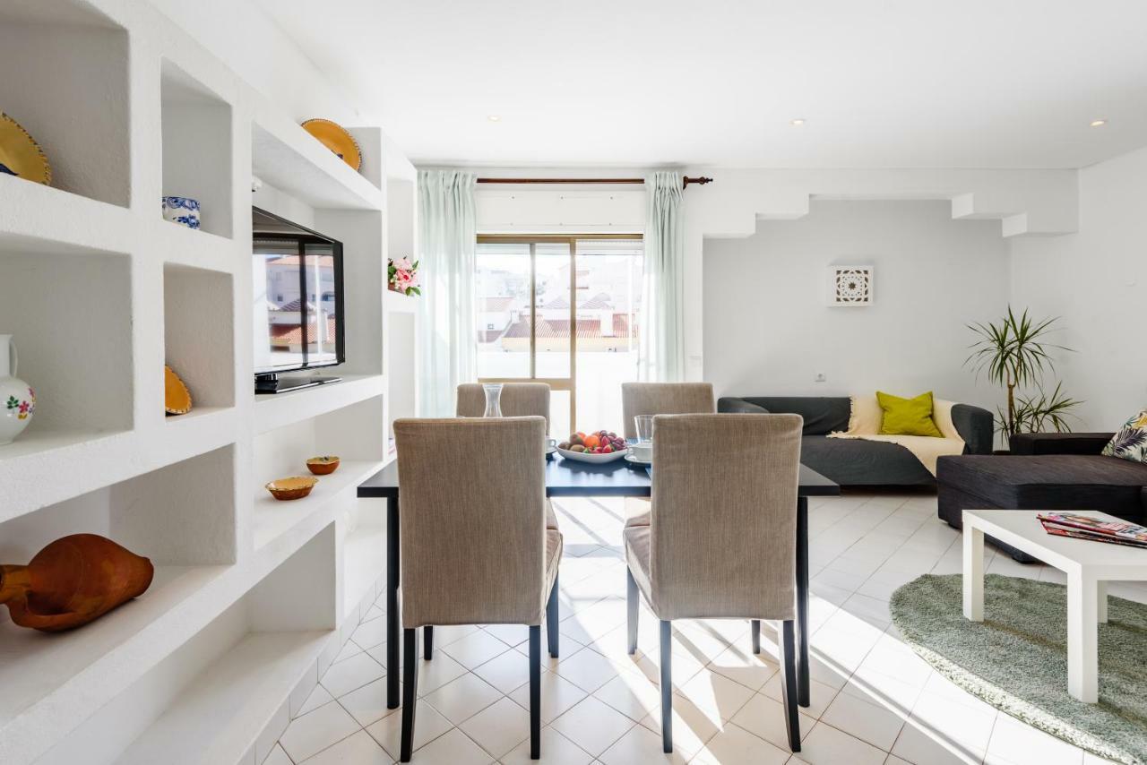 Casas Barulho Apartments Old Town อัลบูเฟรา ภายนอก รูปภาพ
